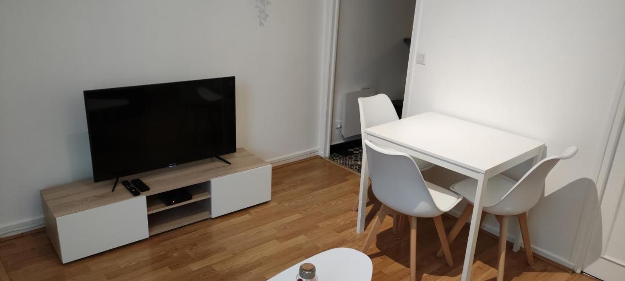 Le Barbatre Apartment Reims Luaran gambar